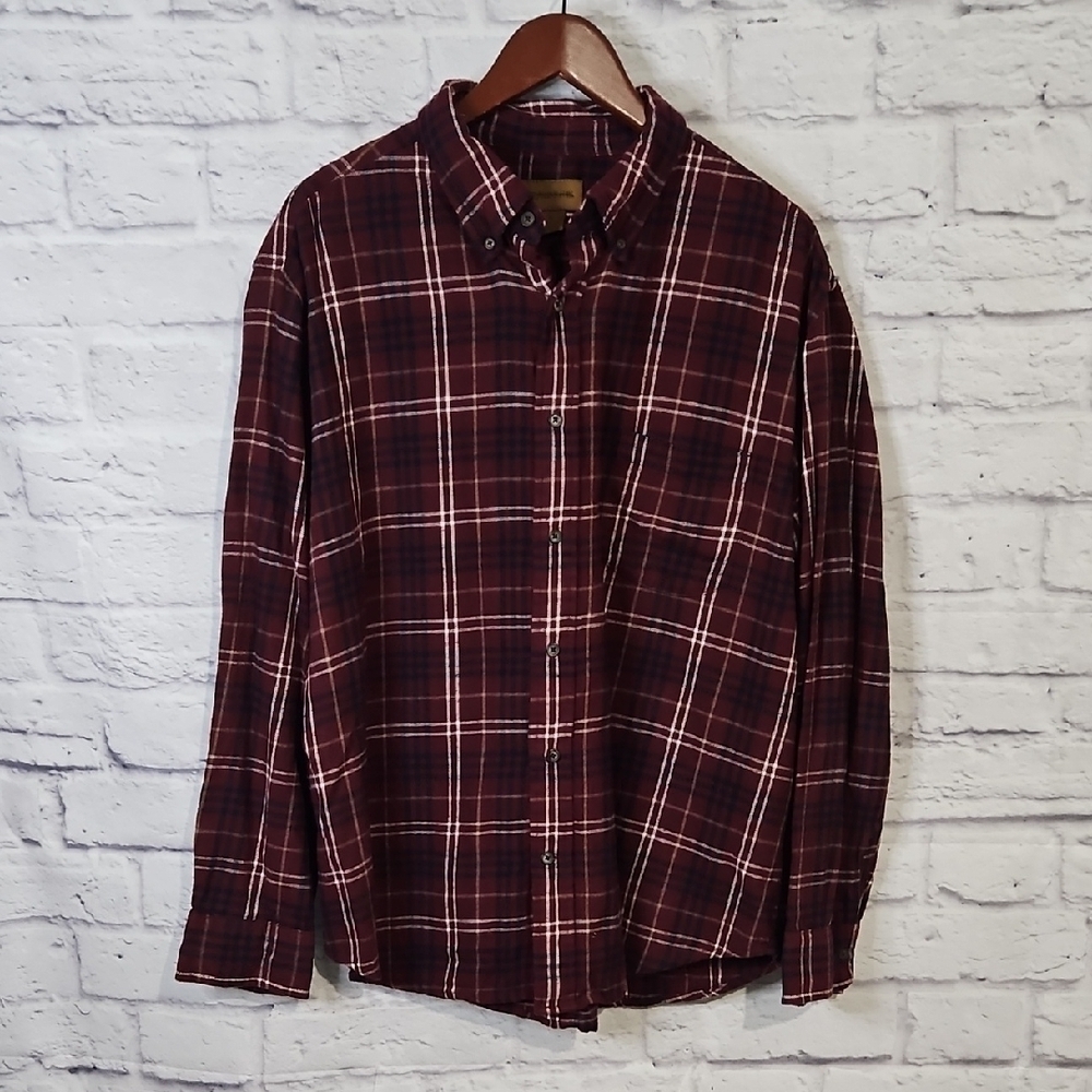 Red and Black Casual Button Down Shirt with Plaid Design